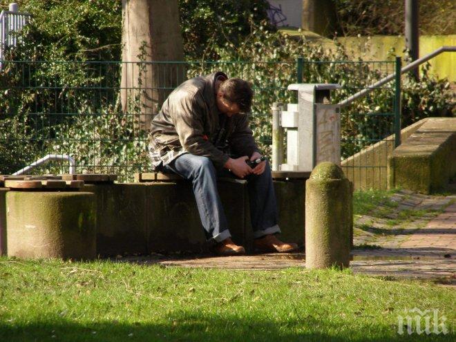 Младите безработни гонят по брой тези над 55 години