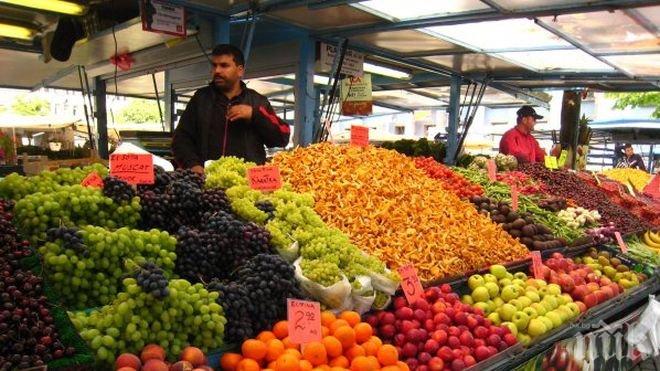 Плодовете поевтиняха по варненските пазари