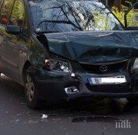 Мъртвопиян шофьор катастрофира край Карлово