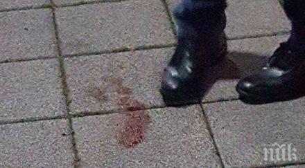 кървав екшън бургас мъже биха протеста полицаите стана опасно кмета димитър николов