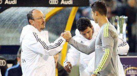 бенитес щастлив съм сме плейофите