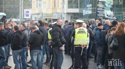 полицай години търпим всякакви реформи унижения