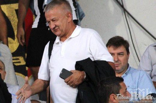 Официално: Христо Крушарски взе Локомотив (Пловдив)