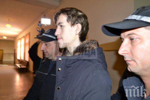 Терорист пътува с лична карта на дете повече от 2500 км 
