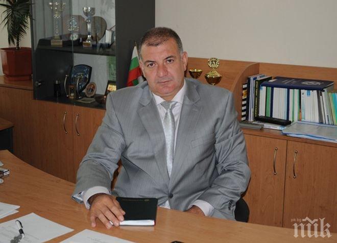 Костов: Няма как да не се тревожа от рапорта за напускане на всеки един служител на МВР 