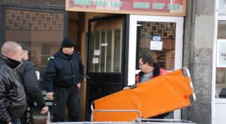 спасение жестокия свят търсил мъжът избил семейството