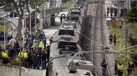 ранени сблъсък два влака португалия