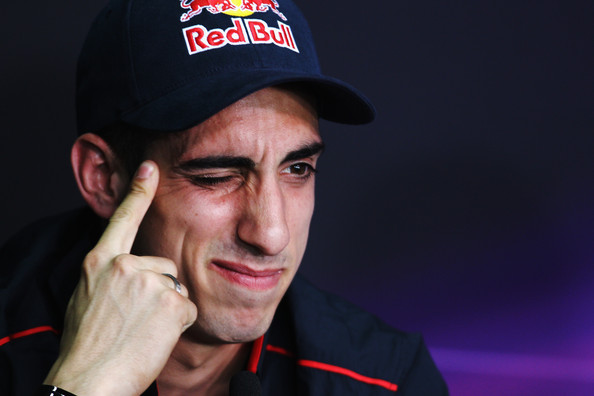 Себастиан Буеми остава в Ред Бул