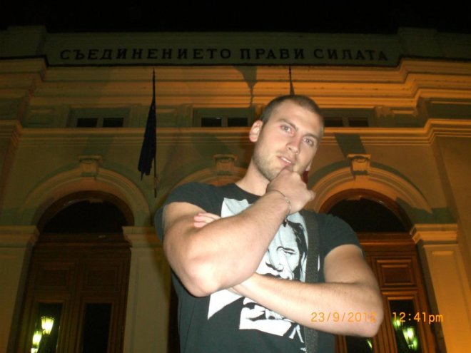 Братът на Октай срещнал бияча Танер Али в ареста