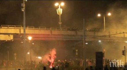 румънците задоволиха оставката правителството протестите продължават