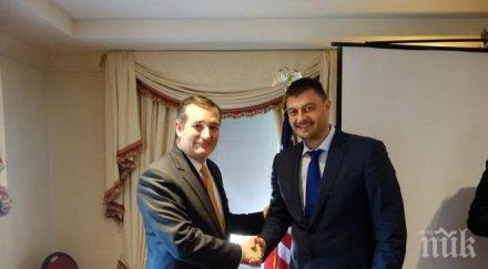 бареков провежда интензивни срещи конгресмени сенатори вашингтон