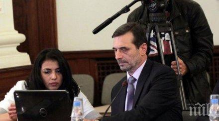 димитър манолов полицаите мислят готви нещо нередно тях