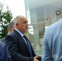 Борисов посети пловдивската пожарна (снимки)