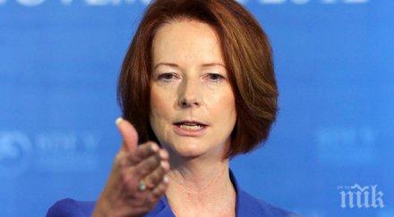 бившият премиер австралия джулия гилард защити политиката своето правителство относно бежанците