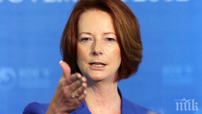 Бившият премиер на Австралия Джулия Гилард защити политиката на своето правителство относно бежанците