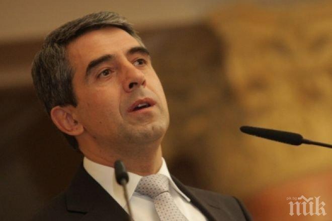 Започна заседанието на КСНС при президента
