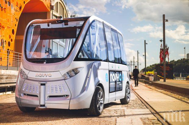 Швейцария пуска първите в света автобуси без шофьори 