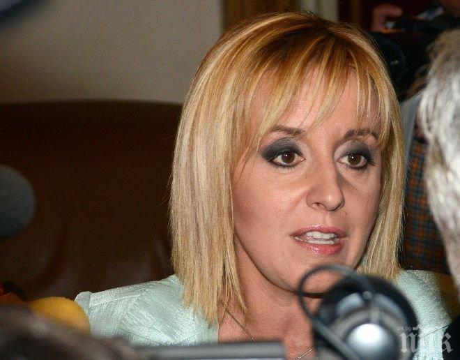 Манолова се обяви за машинно сканиране на изборните резултати
