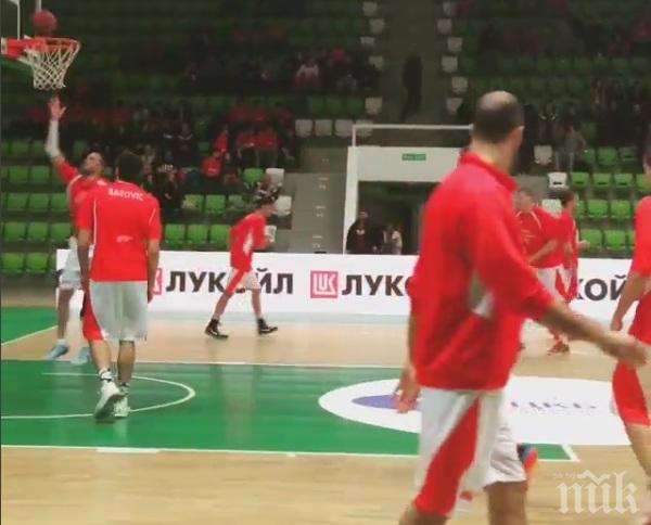 Израелци удариха Лукойл Академик в Правец
