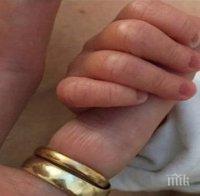 Чудо! Бебе с две глави се роди в Бангладеш (снимка)