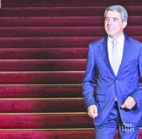  Плевнелиев на работно посещение във Франция