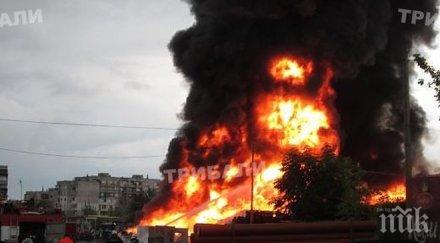 неизвестни подпалиха джамия канада