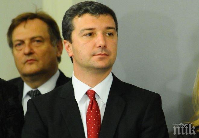 Драгомир Стойнев хвърли оставка от ръководството на БСП