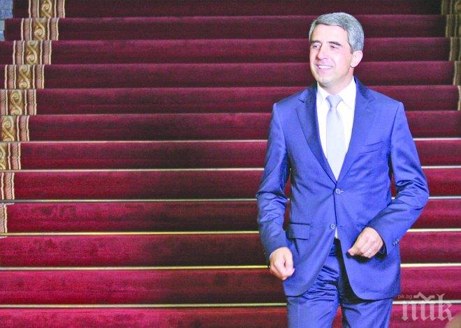  Плевнелиев на работно посещение във Франция