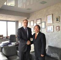 Цветан Цветанов проведе среща с посланика на Виетнам в България Н. Пр. Ле Дък Лиу