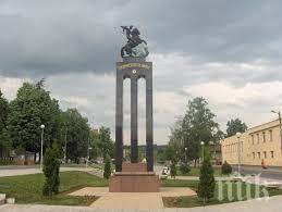 фалирала община обяви ленински вторник