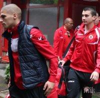 Юноши на ЦСКА тренираха с първия отбор