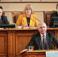 Мерджанов: Плевнелиев застрашава националната сигурност