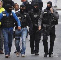 Ексклузивно в ПИК! Изкараха терорист без гащи от обсадено жилище в Сен Дени (снимки)