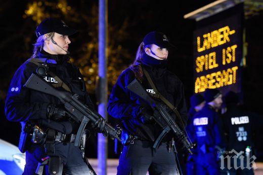 Скриха на сигурно място холандските национали, германците са в домовете си