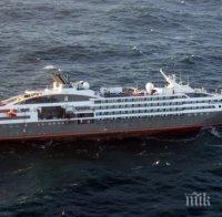 Британски войници са спасили 347 души от горящ круизен кораб
