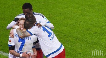 хамбургер спря победната серия борусия дортмунд