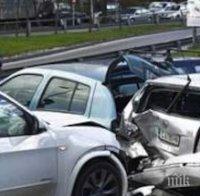 Ужас на пътя! Тежка катастрофа край Пловдив, има жертви