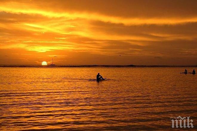 Oткриха лодка с телата на трима души край бреговете на Япония