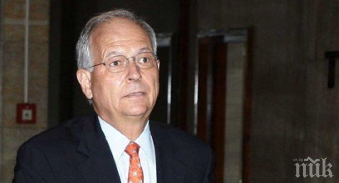 Немски специалист по външна сигурност:  Вече не става дума за мигранти – това е въпрос на живот и смърт за Европа