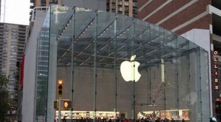 apple загуби млрд долара ден