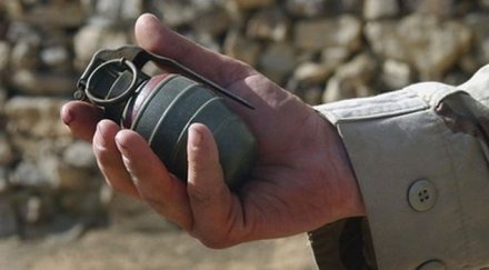 бомба избухна магазин дебелец