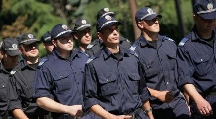 000 полицаи изкарва мвр референдума