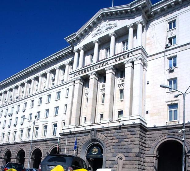 Добрев и Борисов се хвалят с подкрепата на Зелените срещу Белене