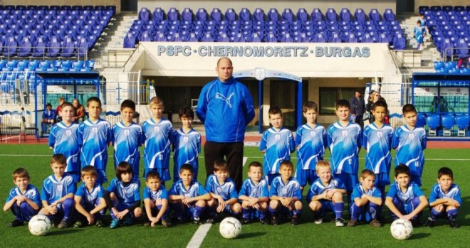 Откриха дарителска сметка за лечението на Велиян Парушев 