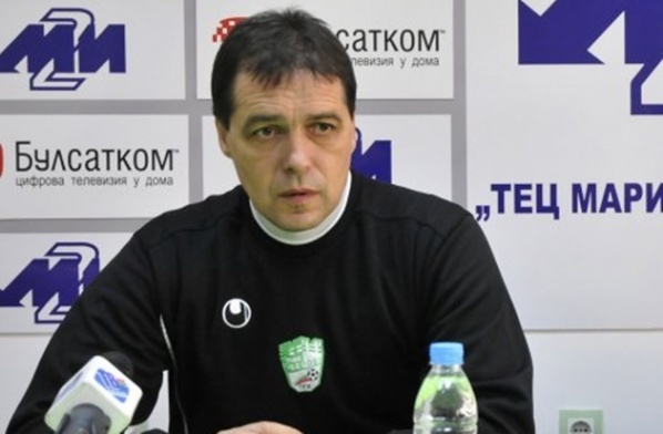 Петър Хубчев предложи договор на естонски национал