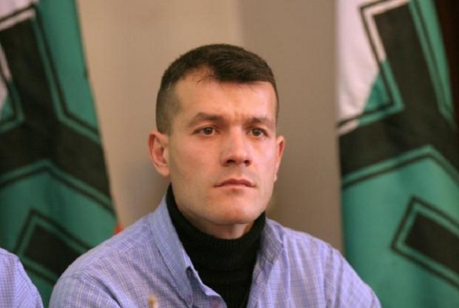 Канят Октай Енимехмедов в националистическа формация