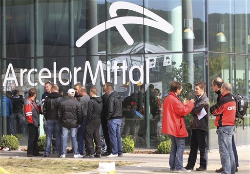 Бунт срещу премиера на Белгия заради бившия инвеститор в Кремиковци