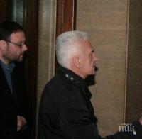 Сидеров и Чуколов пристигнаха в съда (снимки)