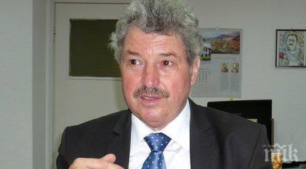 скандал лобисти опитват нагло ощетят държавата млн лева влиятелен депутат пробва отложи глобата офшорки