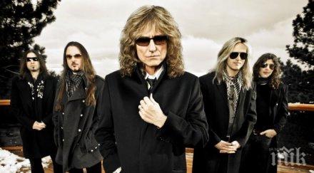 ден дългоочакваното шоу whitesnake